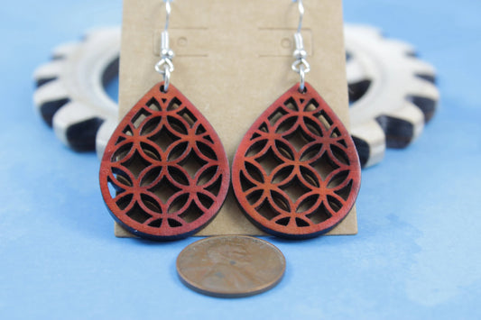 Teardrop earrings