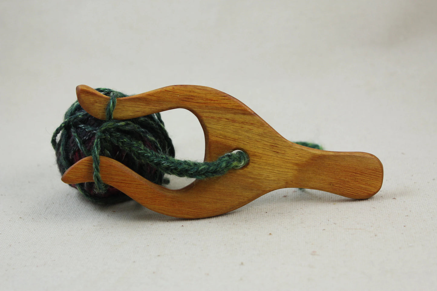 Canarywood Curved Lucet w/handle