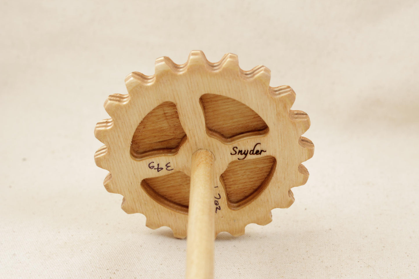 Cat riding Sheep Gear Spindle