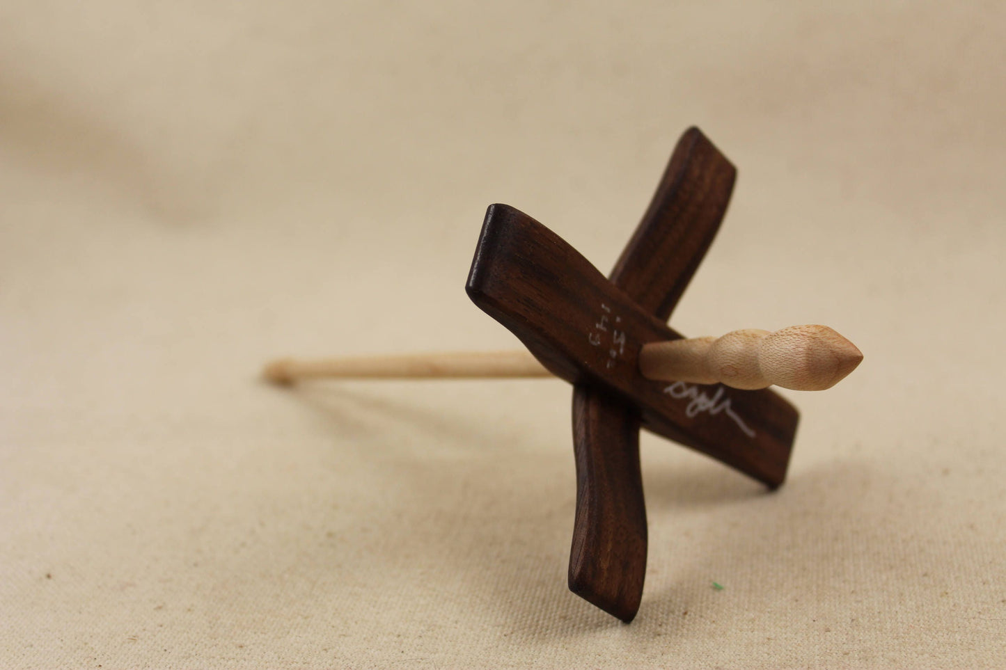 5/8" Walnut Mini Glider Turkish Drop Spindle