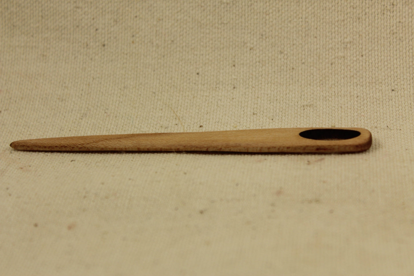 Maple Nålbinding Needle