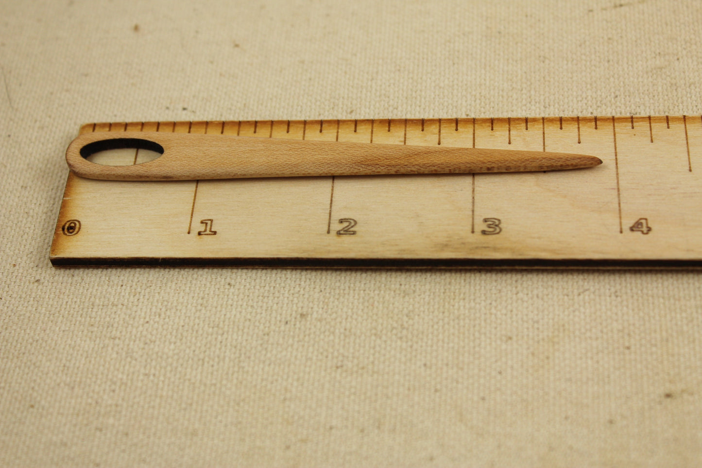 Maple Nålbinding Needle