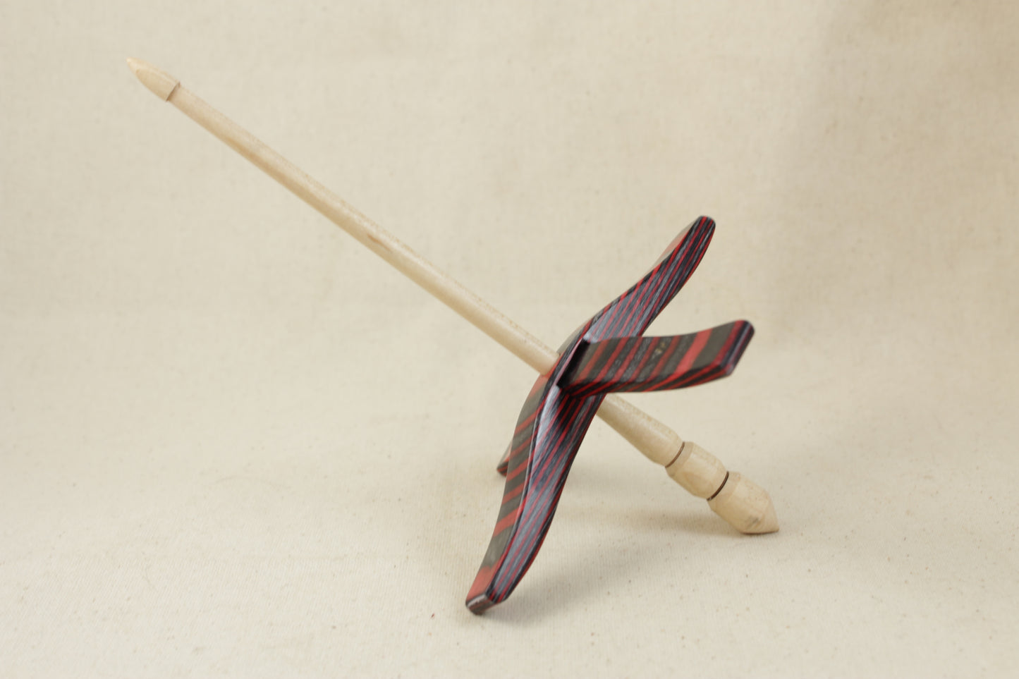 Applejack DymaLux Medium Glider Turkish Drop Spindle
