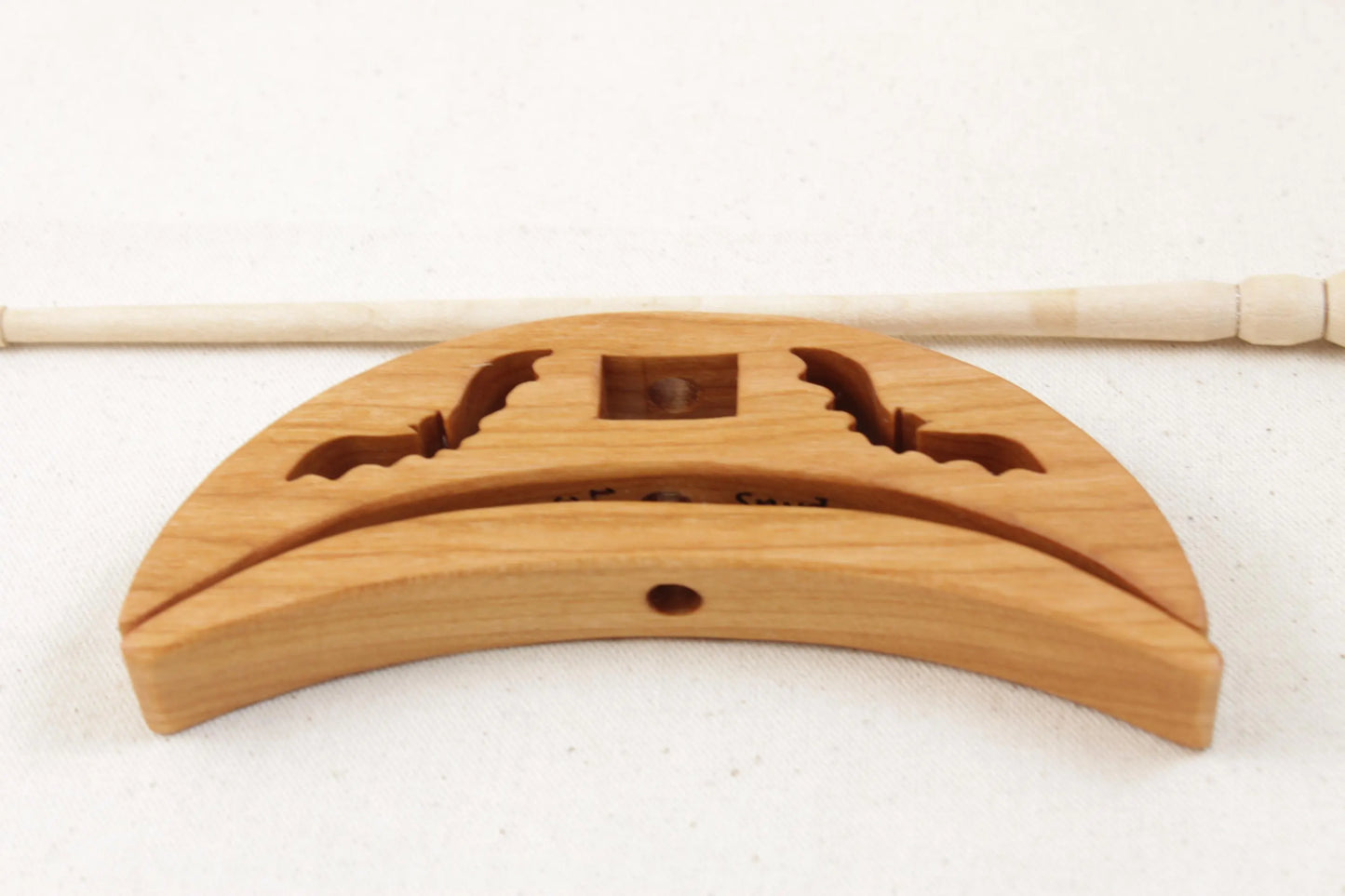 Cut-out Bat Turkish Drop Spindle